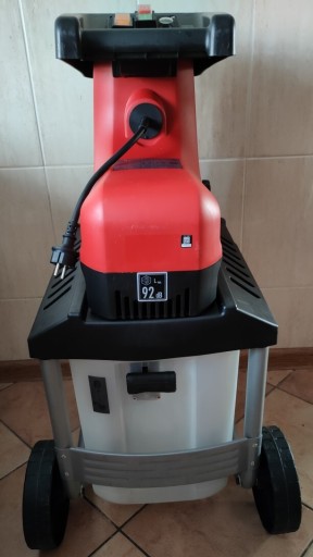 Zdjęcie oferty: Rozdrabniacz do gałęzi  Einhell GC-RS 60 CB 2800 W