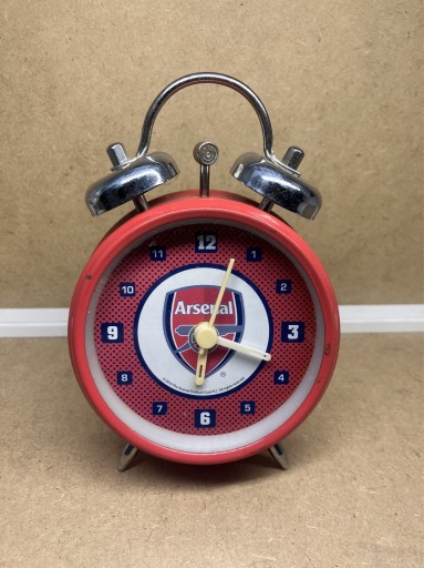 Zdjęcie oferty: zegar ARSENAL z budzikiem dla fanów piłki nożnej
