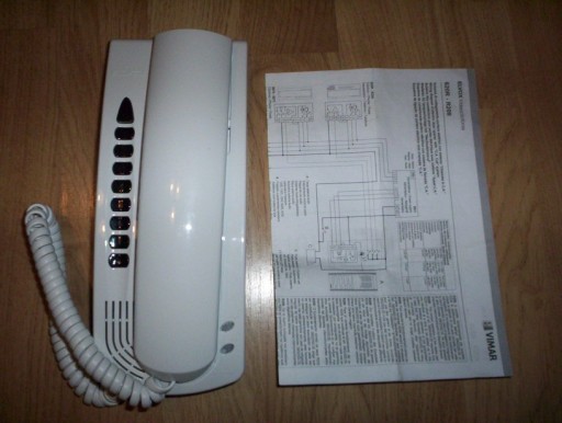 Zdjęcie oferty: Aparat domofonowy ELVOX 620R analogowy 5-żył