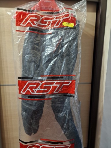 Zdjęcie oferty: RST Sabre Czarne roz XL NOWE