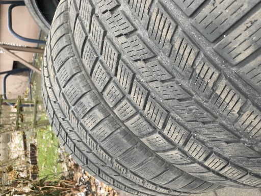 Zdjęcie oferty: 2x 275/40/20 Pirelli Scorpion Ice