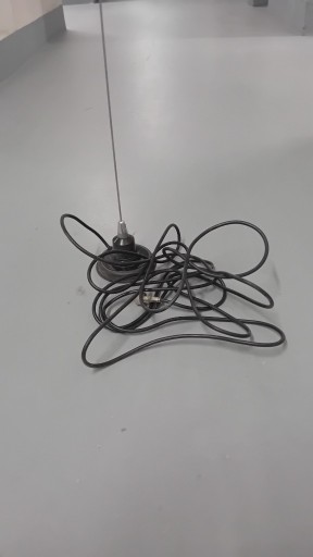 Zdjęcie oferty: Antena CB 106 cm magnes