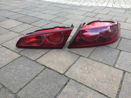 Zdjęcie oferty: LAMPA PRAWY TYŁ ALFA ROMEO 159 KAROSERYJNA + KLAPA