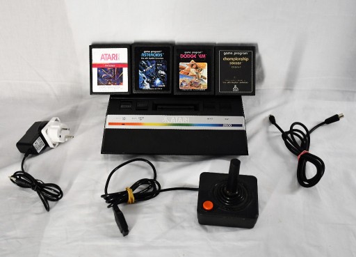 Zdjęcie oferty: Atari 2600 Jr +gry 