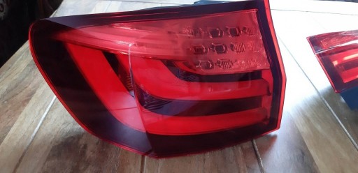 Zdjęcie oferty: Lampa tylna tył lewa prawa Bmw f11