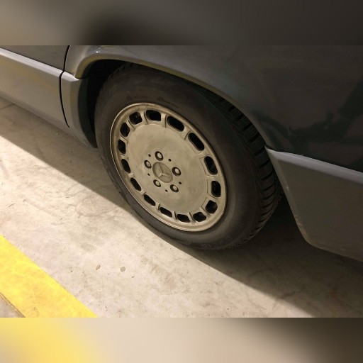 Zdjęcie oferty: 15 loch Gulli - Koła - Mercedes-Benz W201 W124