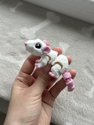 Zdjęcie oferty: Flexi figurka 3D mały biały szczur szczurek fidget toy ozdoba dekoracja