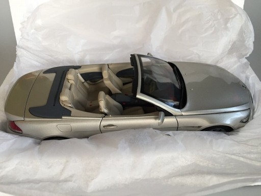 Zdjęcie oferty: Model 1:18 Kyosho BMW 6er Cabrio