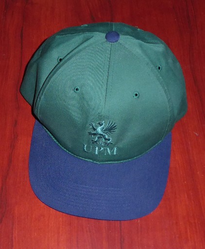 Zdjęcie oferty: Czapka z daszkiem męska bejsbolówka z logo UPM