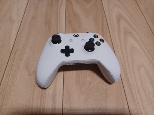 Zdjęcie oferty: Pad xbox one 1708