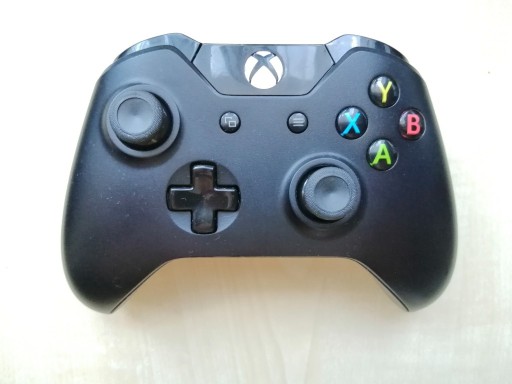 Zdjęcie oferty: XBOX ONE 1537 ORYGINALNY MICROSOFT PAD PC SKLEP