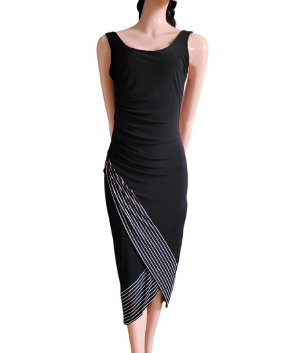 Zdjęcie oferty: Piękna czarna sukienka marki Joseph Ribkoff 