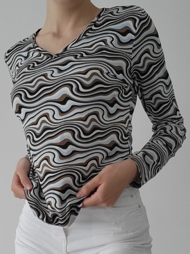 Zdjęcie oferty: Kolorowa wzorzysta bluzka we wzory długi rękaw