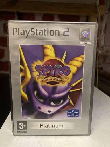 Zdjęcie oferty: Play station 2 spyro enter the dragonfly pudełko