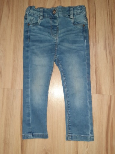 Zdjęcie oferty: spodnie jeans dla dziewczynki