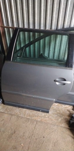 Zdjęcie oferty: Drzwi VW passat B5 polift 