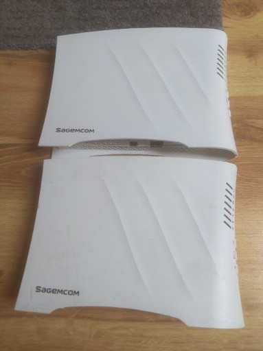 Zdjęcie oferty: MODEM SAGEMCOM VDSL 3764 STAN NIEZNANY