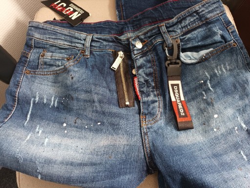 Zdjęcie oferty: Spodnie męskie jeans DSQUARED2 rozmiar 54