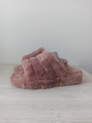 Zdjęcie oferty: UGG Fluff Yeah Slide Różowe Futrzane Klapki 