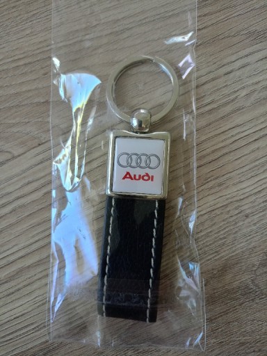 Zdjęcie oferty: Audi breloczek do kluczy 