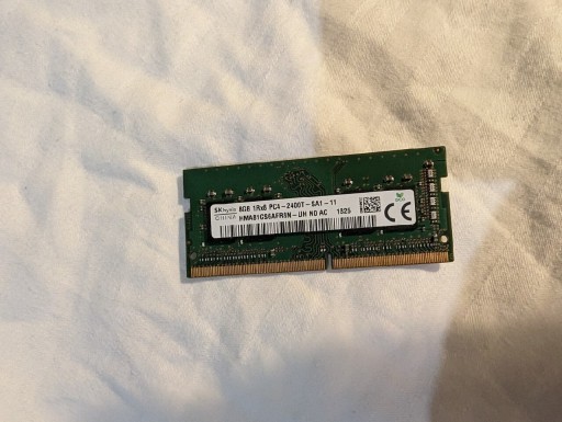 Zdjęcie oferty: Pamięć RAM DDR4 SK Hynix HMA81GS6AFR8N 8 GB