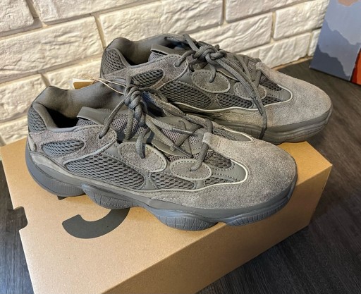 Zdjęcie oferty: adidas Yeezy 500 granite GW6373 43 1/3