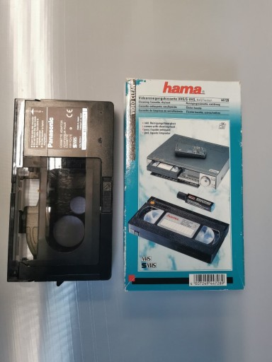 Zdjęcie oferty: KASETA ADAPTER VHS-C/VHS PANASONIC VQL7913-1