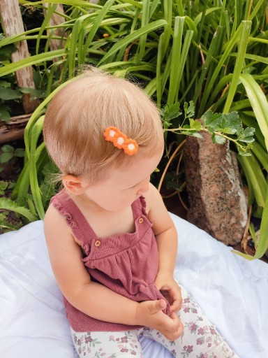 Zdjęcie oferty: Spinka do włosów dla dzieci haft kwiaty krokodylek