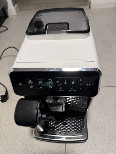 Zdjęcie oferty: Ekspres ciśnieniowy PHILIPS 3200 Series LatteGo Premium EP3243/50