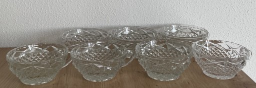Zdjęcie oferty: PRL szkło filiżanki kryształ kryształy nie wazon