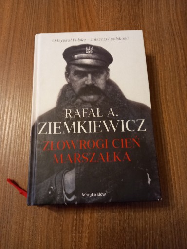 Zdjęcie oferty: Rafał Ziemkiewicz - Złowrogi cień Marszałka