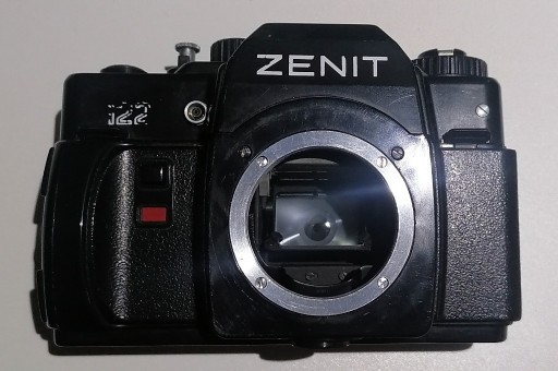 Zdjęcie oferty: Aparat foto Zenit 122 (body) 