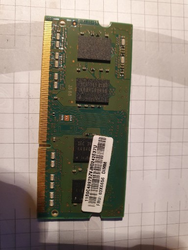 Zdjęcie oferty: Pamięć RAM DDR3 Samsung M471B5173DB0-YK0 4 GB