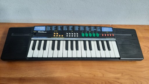 Zdjęcie oferty: Keyboard Casio SA-21 2,5 oktawy 100 dźwięków zas.