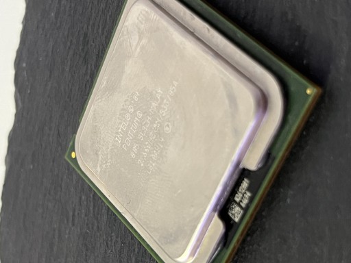 Zdjęcie oferty: Intel Pentium D 805 2,66GHz (OC do 3,6GHz!)