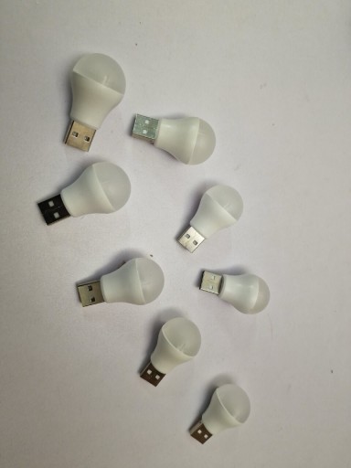 Zdjęcie oferty: Żarówka LED na USB światło białe 
