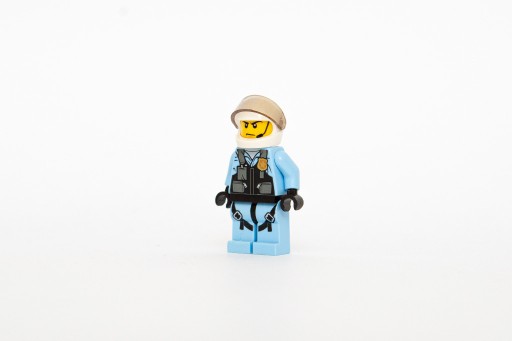 Zdjęcie oferty: Figurka Lego City cty1148 Policjant pilot helikoptera 30367