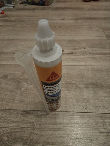 Zdjęcie oferty: Sika AnchorFix-1 klej do zakotwień 