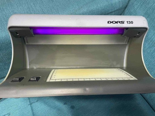 Zdjęcie oferty: TESTER BANKNOTÓW ULTRAVIOLET DETECTOR DORS 130  uv