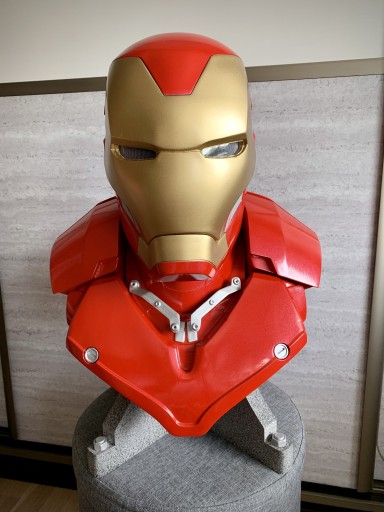 Zdjęcie oferty: Hełm z popiersiem Ironman 1:1 maska