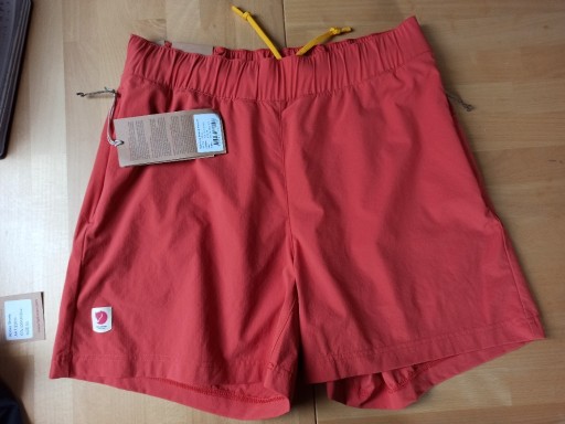 Zdjęcie oferty: Szorty damskie Fjallraven high Coast relaxed r. 38