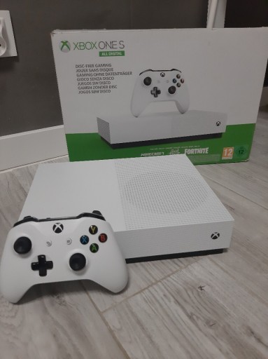 Zdjęcie oferty: Xbox One S