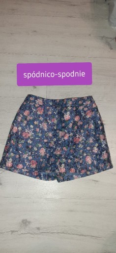 Zdjęcie oferty: Spódnico-spodnie krótkie spodenki 8-9 lat r.134