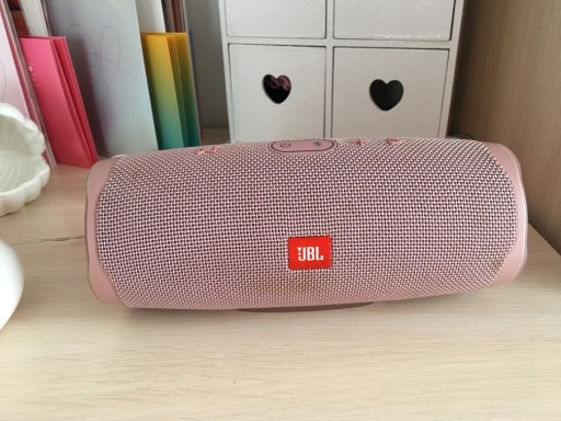 Zdjęcie oferty: Głośnik JBL Charge4 różowy 