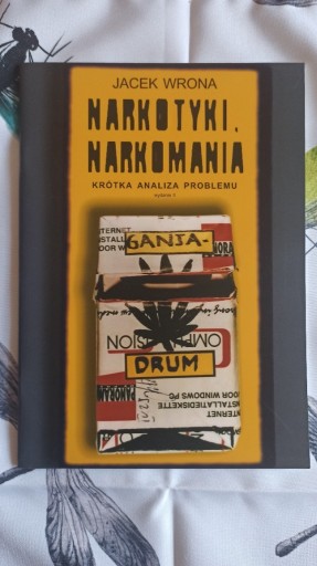 Zdjęcie oferty: Narkotyki, narkomania- Jacek Wrona