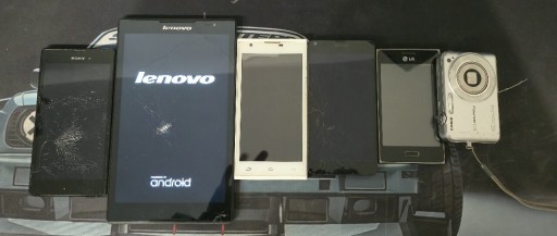 Zdjęcie oferty: Pakiet telefonów Samusng Plus Tablet plus aparat