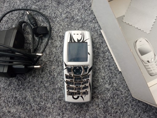 Zdjęcie oferty: Nokia 6610i Tribal Y2K ZABYTEK UNIKAT!