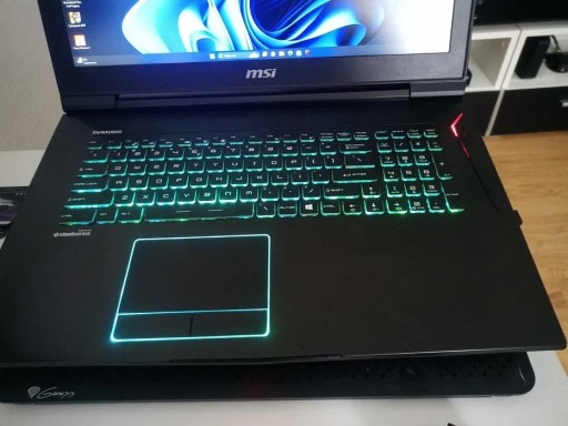 Zdjęcie oferty: Laptop gamingowy Msi GT73-VR 6RE Titan jak nowy