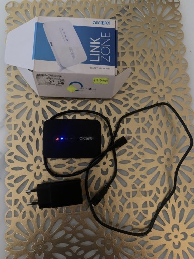 Zdjęcie oferty: Alcatel Link Zone 4G LTE router MV40V