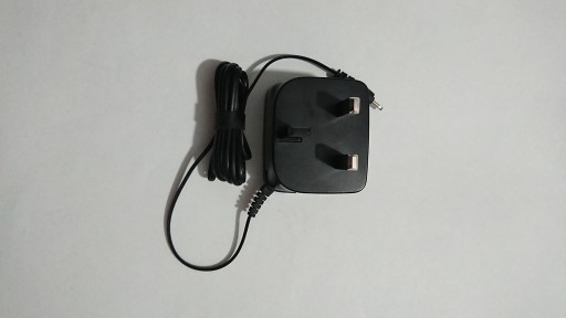 Zdjęcie oferty: Ładowarka Nokia cienkie AC-3X 5V/350mA - 1680 1800